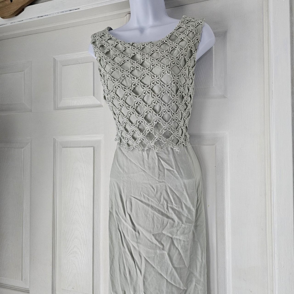 Vtg 90s crochet bust formal dressSize 12Very mermaid coreZips in back
